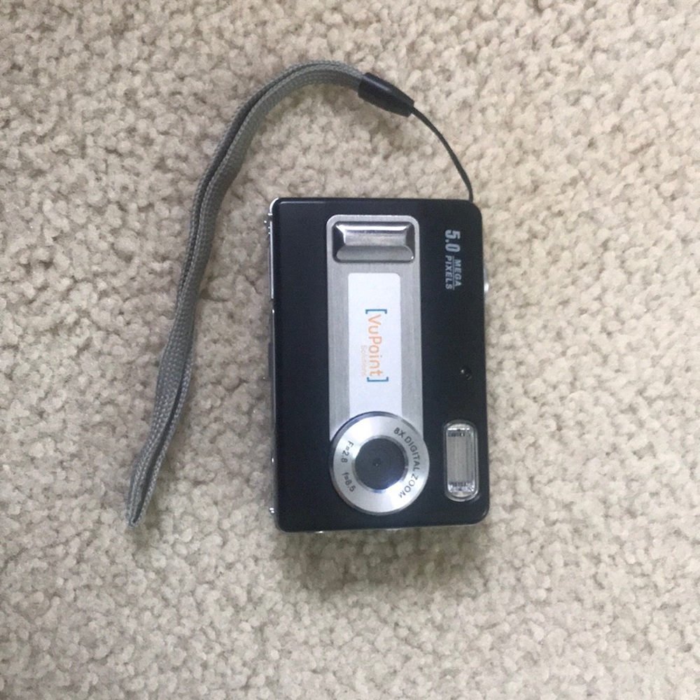 VuPoint Solutions Digital Camera